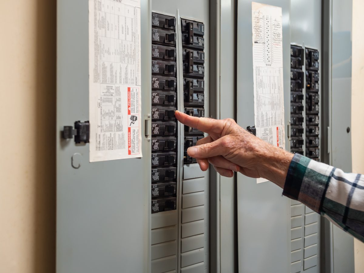 Circuit Breaker Replacement: How Do You Choose the Right New Panel?